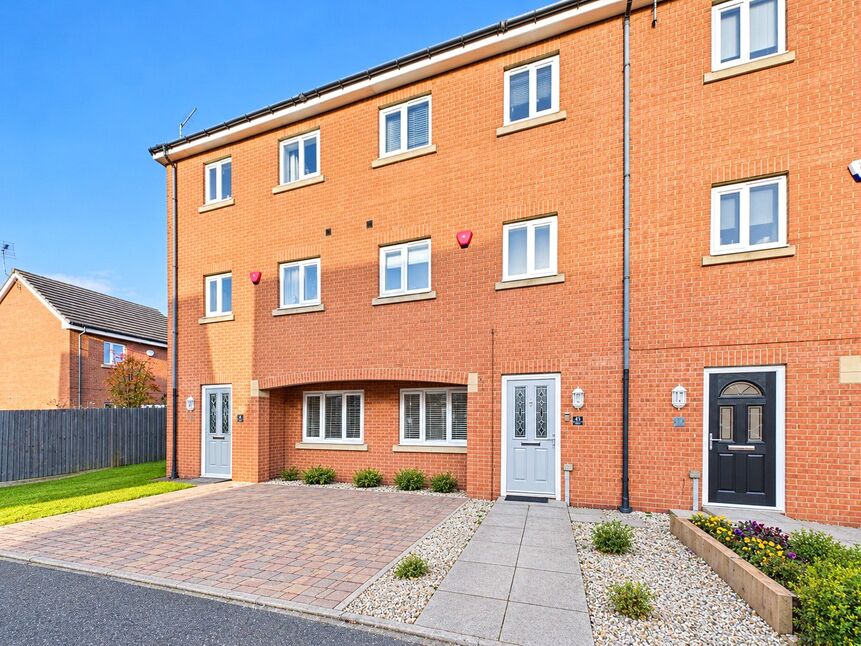 Main image of 4 bedroom Mid Terrace House for sale, Linthorpe Avenue, Seaham, Durham, SR7