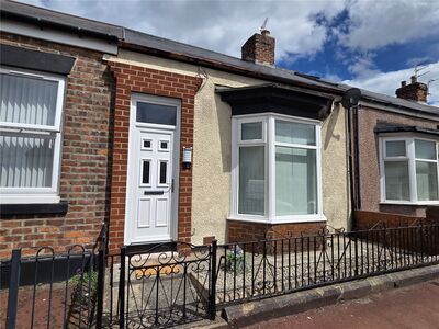 2 bedroom Mid Terrace Property to rent