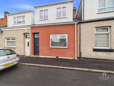 3 bedroom Mid Terrace House for sale