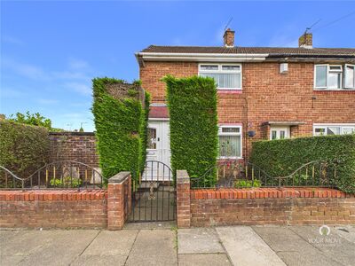 Chiswick Square, 2 bedroom End Terrace House for sale, &pound;110,000