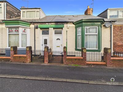 3 bedroom Mid Terrace House to rent