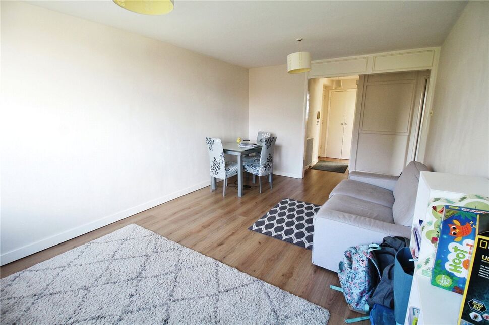 Lounge / Dining Room