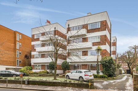 Claremont Road, 2 bedroom  Flat to rent, £2,000 pcm