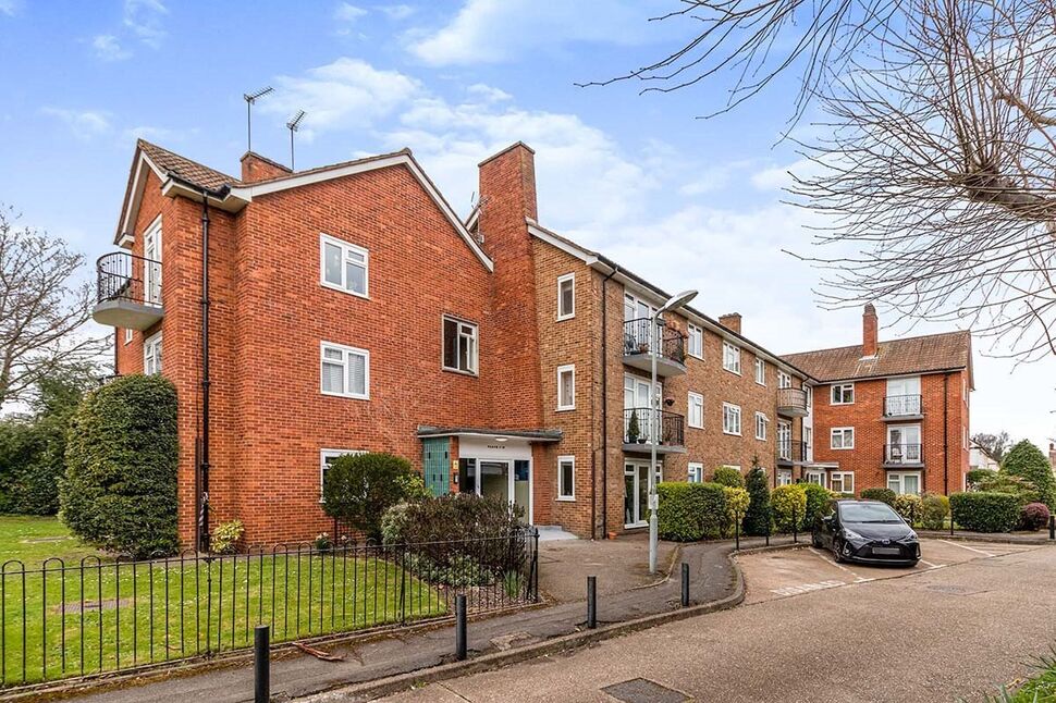 Main image of 3 bedroom Flat to rent, Meadowbank, 5 Berrylands Road, Surbiton, KT5