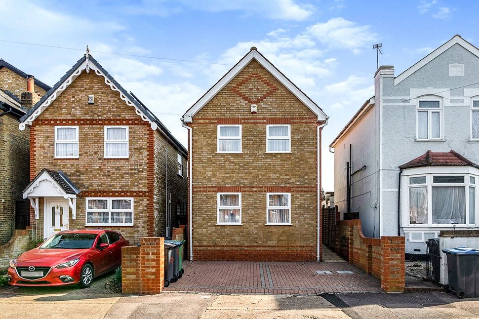 Main image of 4 bedroom Detached House to rent, Worthington Road, Surbiton, KT6