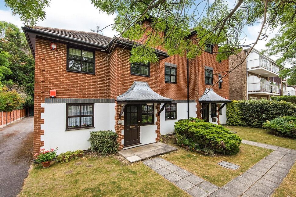 Main image of 1 bedroom Flat to rent, Lovelace Gardens, Surbiton, KT6