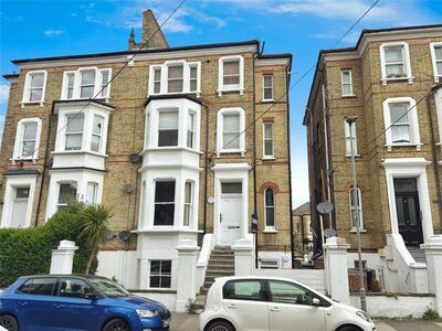 1 bedroom  Flat for sale