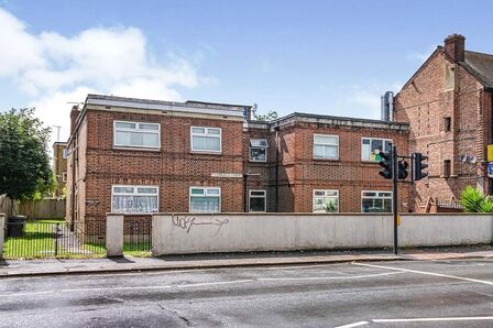 2 bedroom  Flat for sale