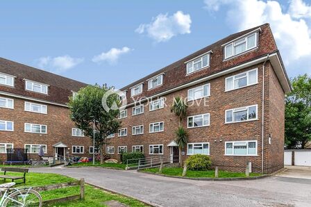 3 bedroom  Flat for sale