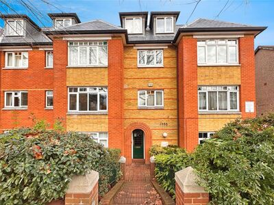 1 bedroom Flat for sale