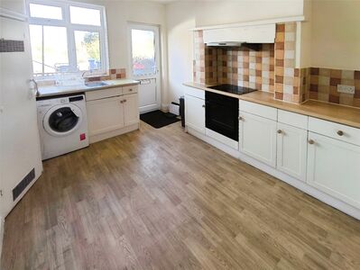 3 bedroom  Flat for sale
