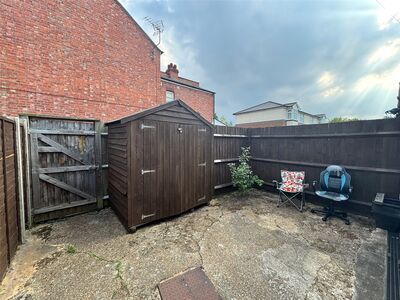 1 bedroom  Flat for sale