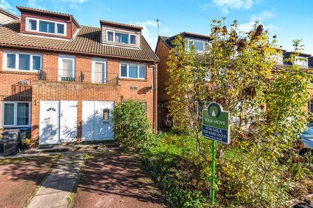 1 bedroom  Flat for sale