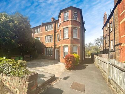 Adelaide Road, 1 bedroom  Flat for sale, £199,950