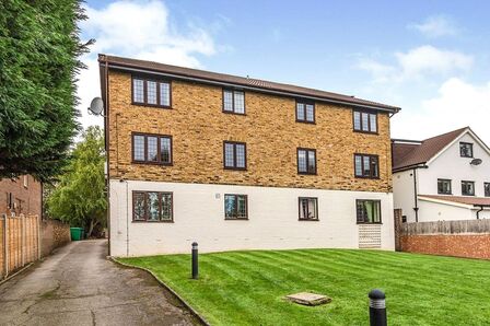 1 bedroom  Flat for sale