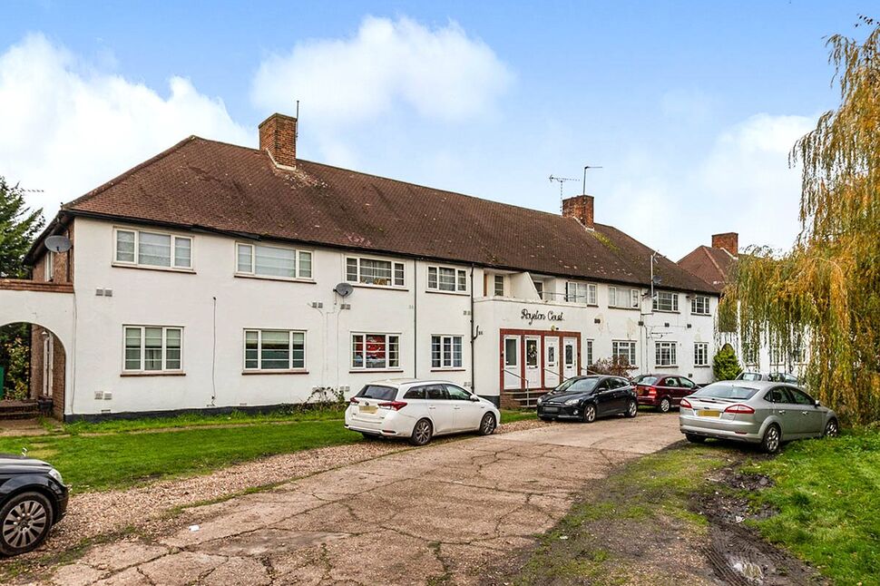 Main image of 2 bedroom Flat for sale, Hook Rise North, Surbiton, KT6