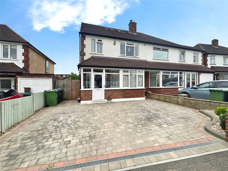 Main image of 4 bedroom Semi Detached House for sale, Cumberland Drive, Chessington, KT9