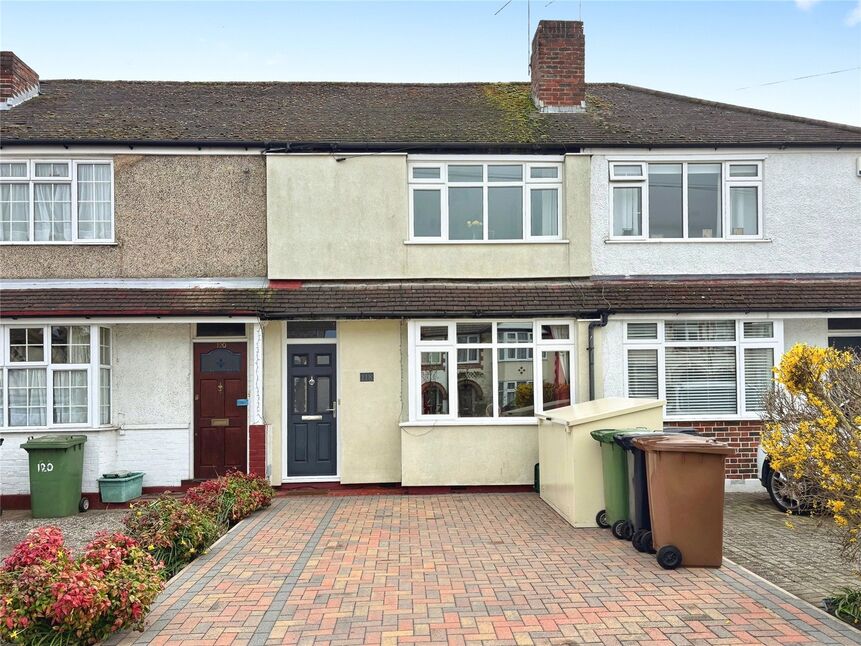 Main image of 2 bedroom Mid Terrace House for sale, Station Avenue, Epsom, KT19