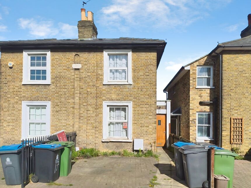 Main image of 3 bedroom Semi Detached House for sale, Hawks Road, Kingston, KT1