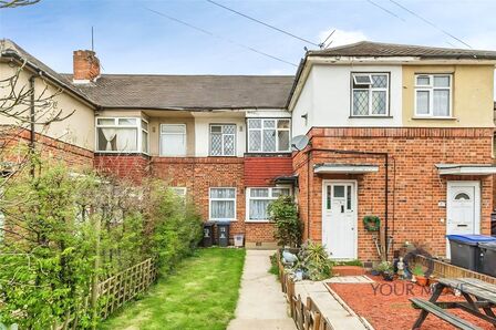 Barnard Gardens, 2 bedroom Flat to rent, &pound;1,850 pcm