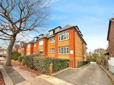 1 bedroom Flat for sale