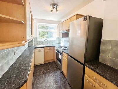 2 bedroom  Flat to rent