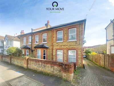 Alma Road, 1 bedroom Flat to rent, &pound;1,200 pcm