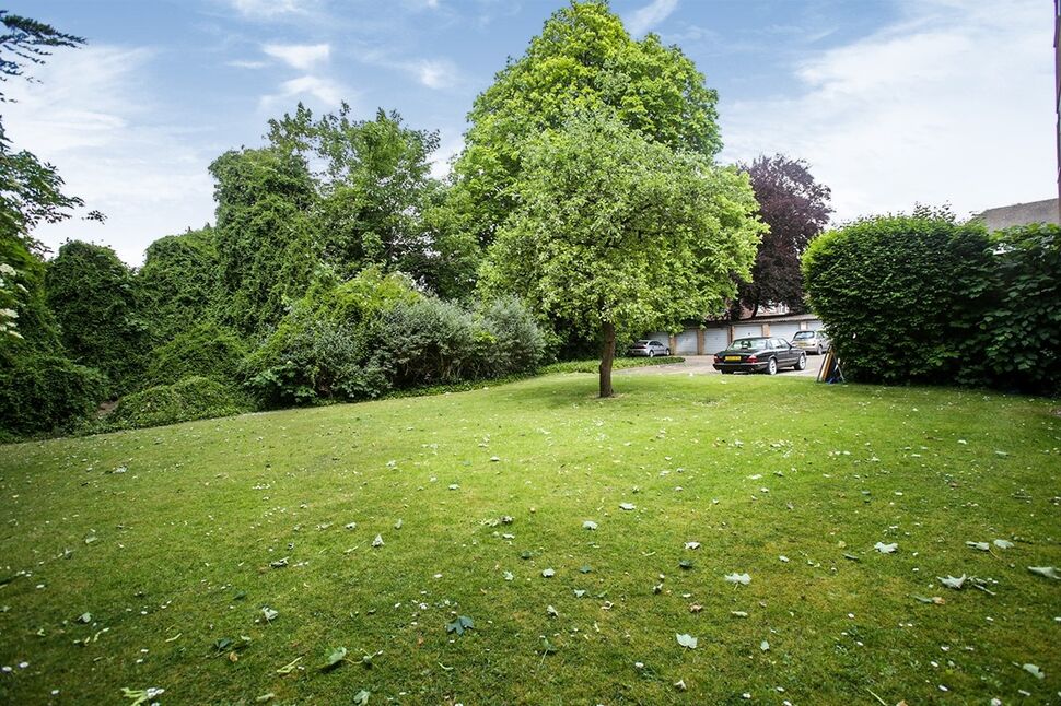 Communal Gardens