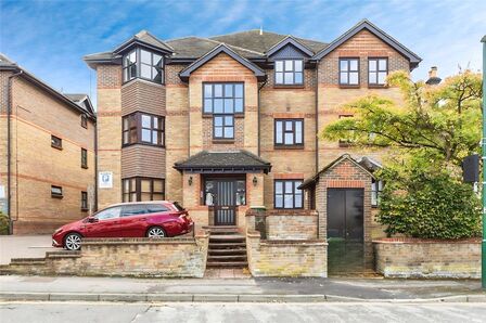 1 bedroom  Flat to rent