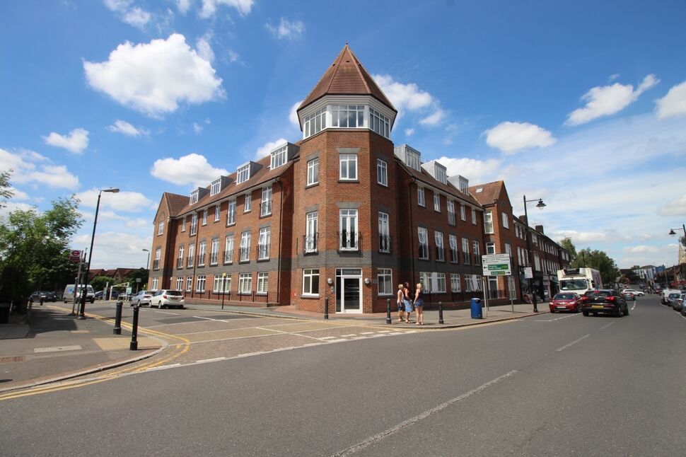 Main image of 1 bedroom  Flat to rent, Century House Station Way, Cheam, Surrey, SM3