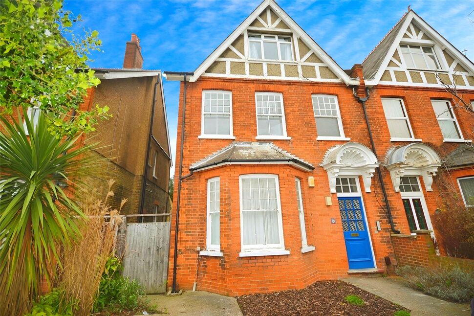Main image of 2 bedroom Flat to rent, Mulgrave Road, Belmont, Surrey, SM2