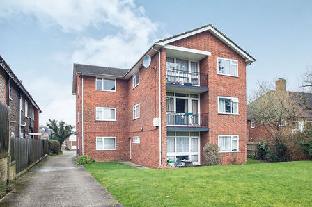 1 bedroom  Flat to rent