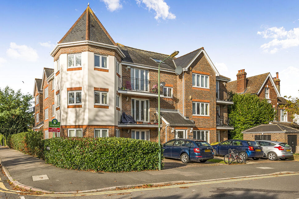 Main image of 2 bedroom Flat to rent, Worcester Road, Sutton, Surrey, SM2