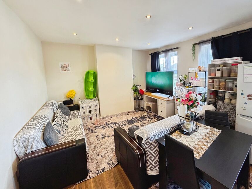 Living / Dining Room