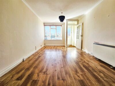 2 bedroom  Flat for sale