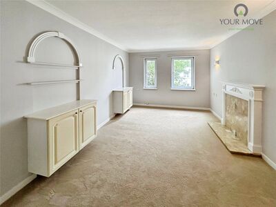 Cedar Road, 1 bedroom  Flat for sale, £120,000