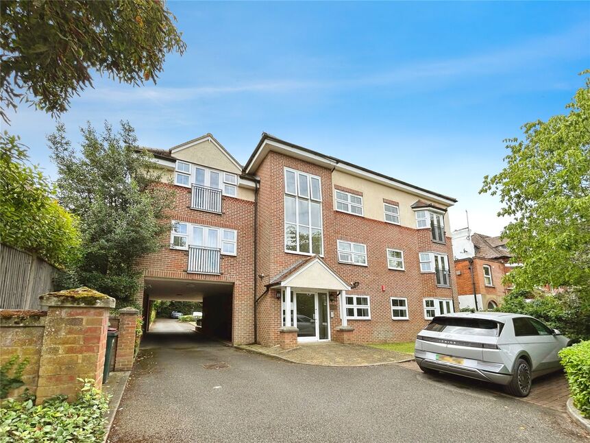 Main image of 2 bedroom  Flat for sale, Eaton Road, Sutton, SM2