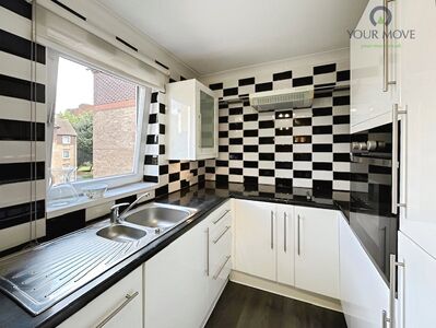 1 bedroom  Flat for sale