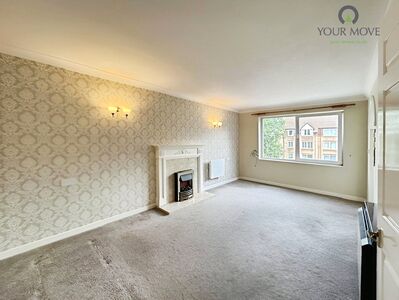 Cedar Road, 1 bedroom Flat for sale, &pound;110,000
