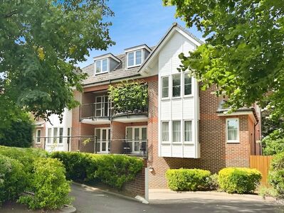 2 bedroom  Flat for sale