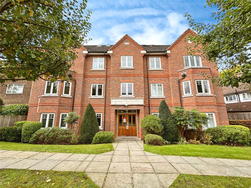 Main image of 2 bedroom Flat for sale, Albion Road, Sutton, Surrey, SM2