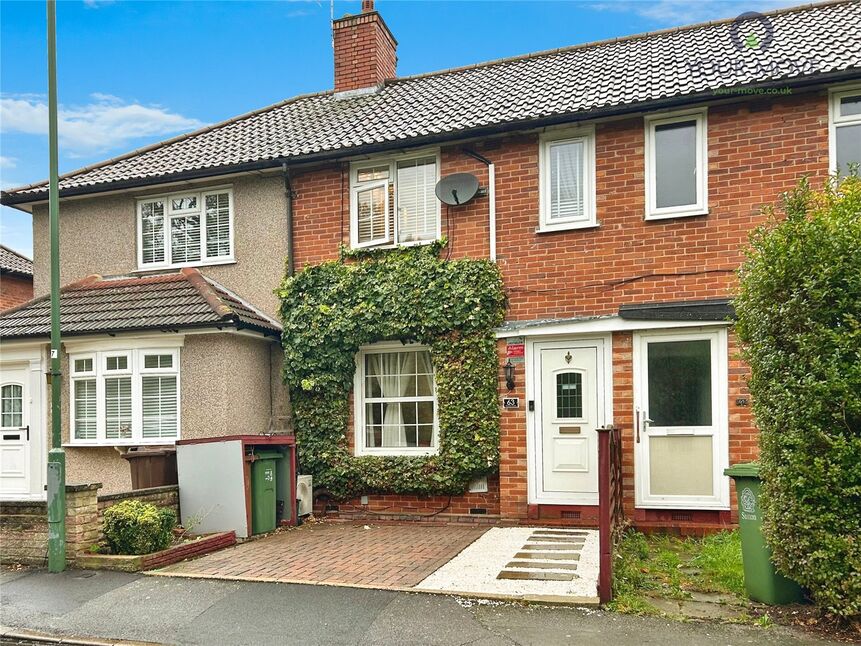 3 bedroom Mid Terrace House for sale