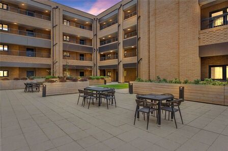 1 bedroom  Flat for sale