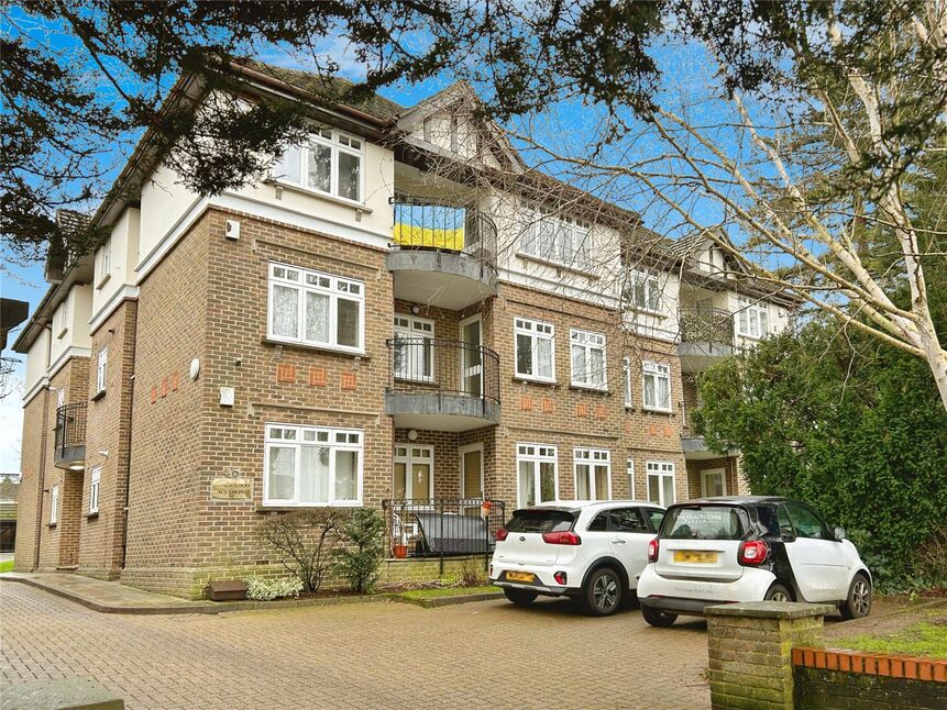 Main image of 2 bedroom Flat for sale, Worcester Road, Sutton, SM2
