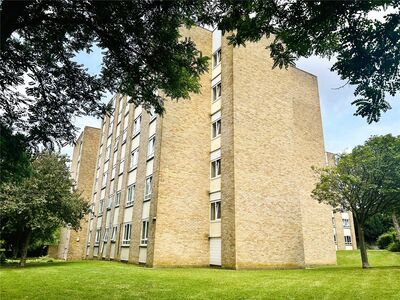 Brighton Road, 1 bedroom Flat for sale, &pound;230,000