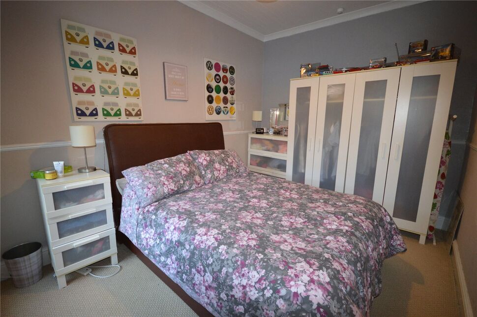 3 bedroom Mid Terrace House for sale, Donisthorpe Lane, Moira, DE12 £