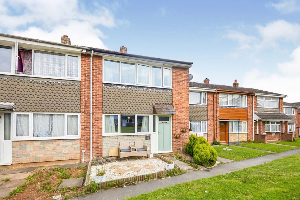 Main image of 3 bedroom Mid Terrace House to rent, Oversetts Court, Newhall, Derbyshire, DE11