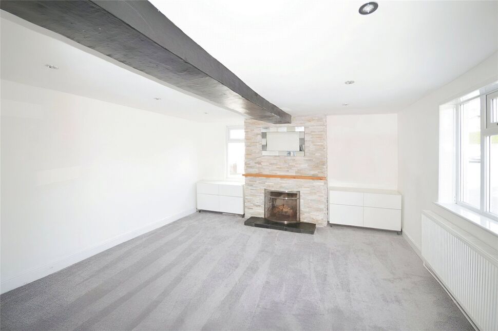 4 bedroom Link Detached House for sale, Burton Road, Midway, DE11 £