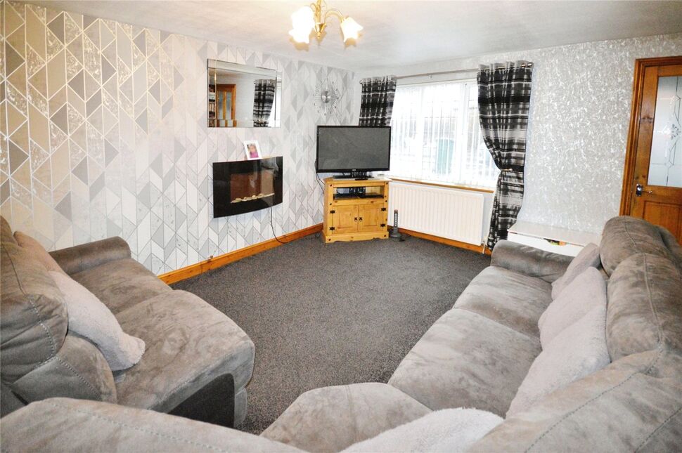 3 bedroom Semi Detached House for sale, Forest View, Overseal, DE12 £