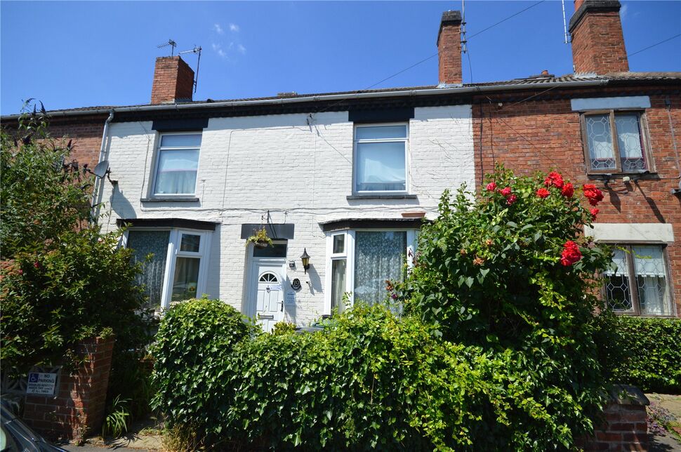 Main image of 3 bedroom Mid Terrace House for sale, Glebe Street, Swadlincote, Derbyshire, DE11